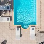 4 Bedroom Valerie With Private Swimming Pool Villa *
