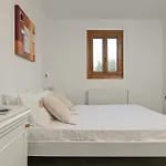 4 Bedroom Valerie With Private Swimming Pool Villa *