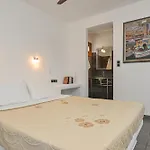 4 Bedroom Valerie With Private Swimming Pool *