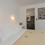 Villa 4 Bedroom Valerie With Private Swimming Pool *