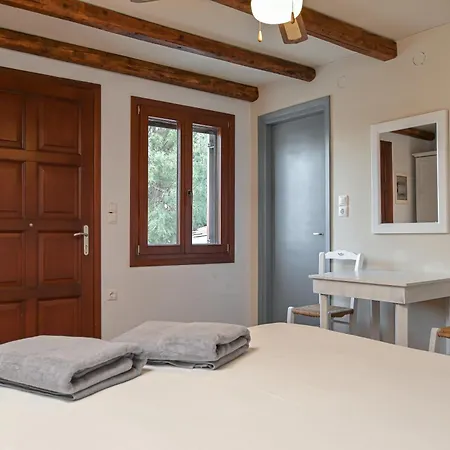 Villa 4 Bedroom Valerie With Private Swimming Pool Stelida (Naxos)