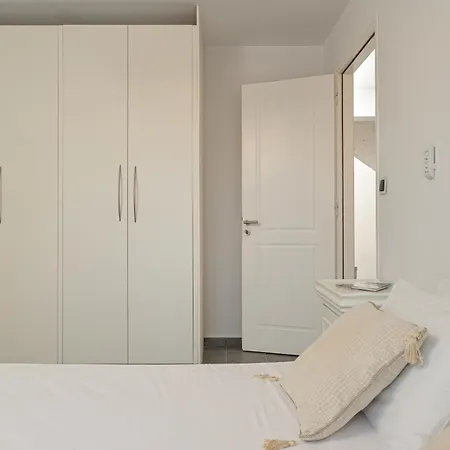 4 Bedroom Valerie With Private Swimming Pool Villa Stelida (Naxos)